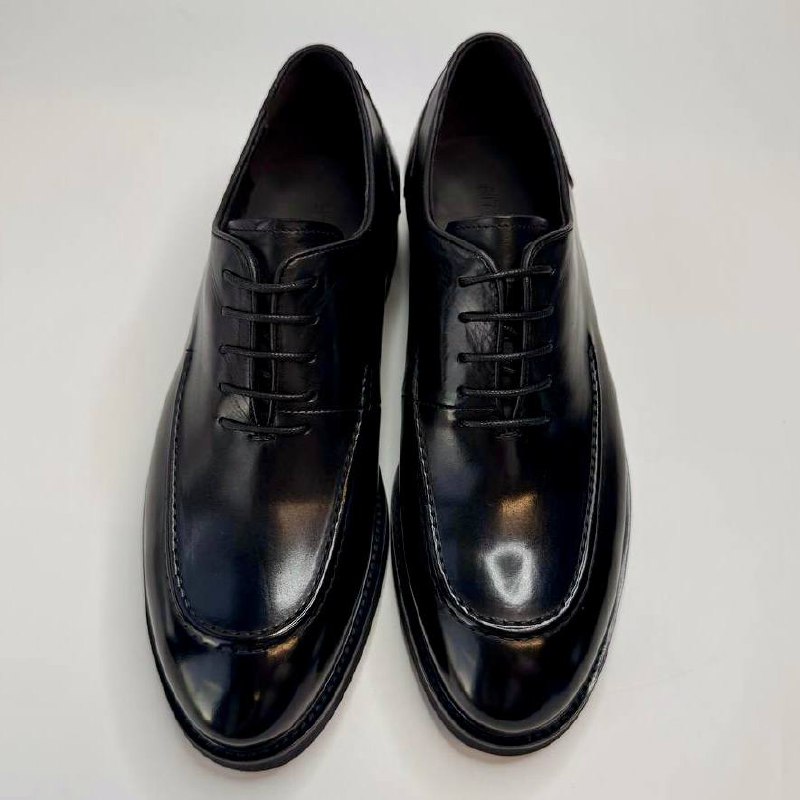 Поздравляем мужчин и дарим подарки!